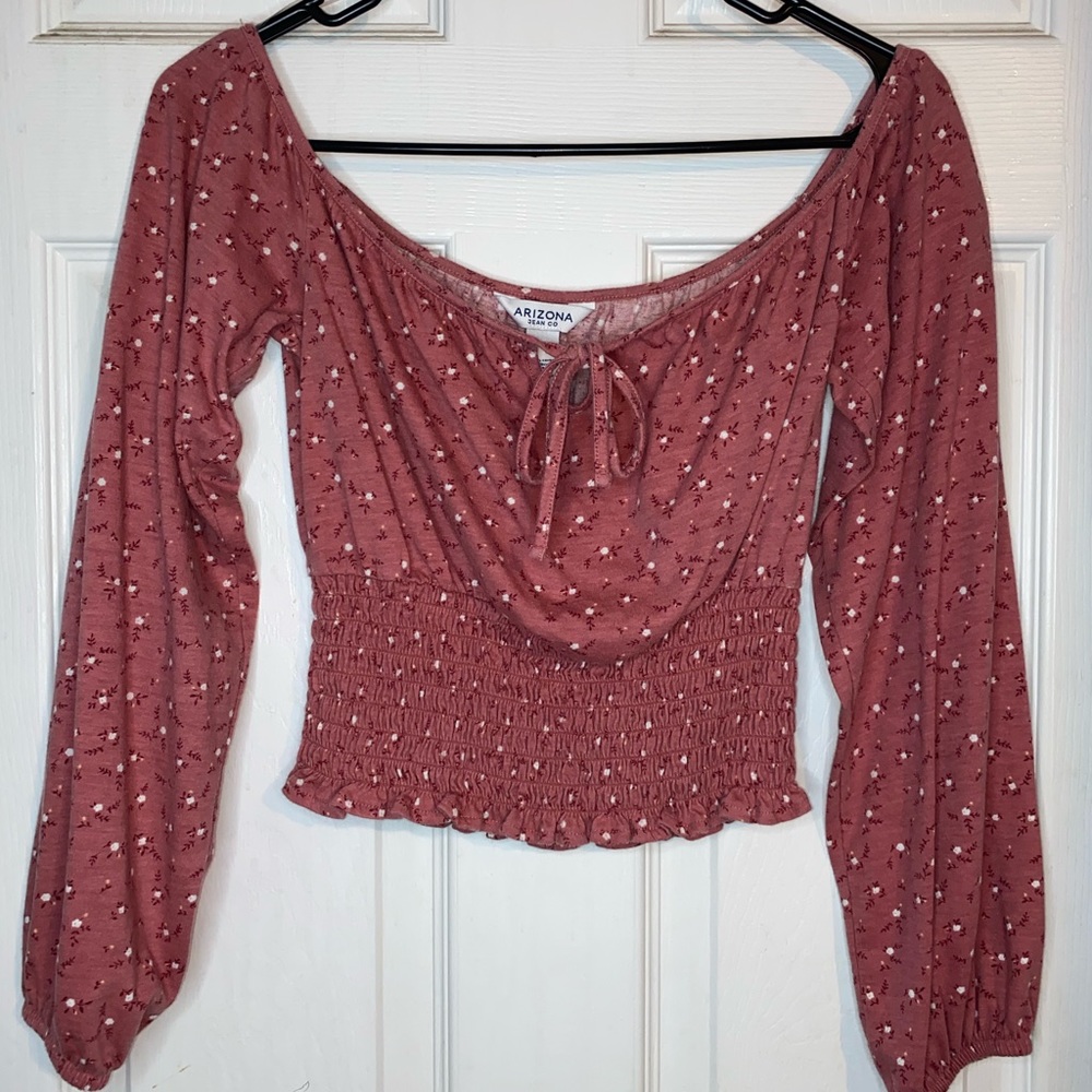 Cute blouse